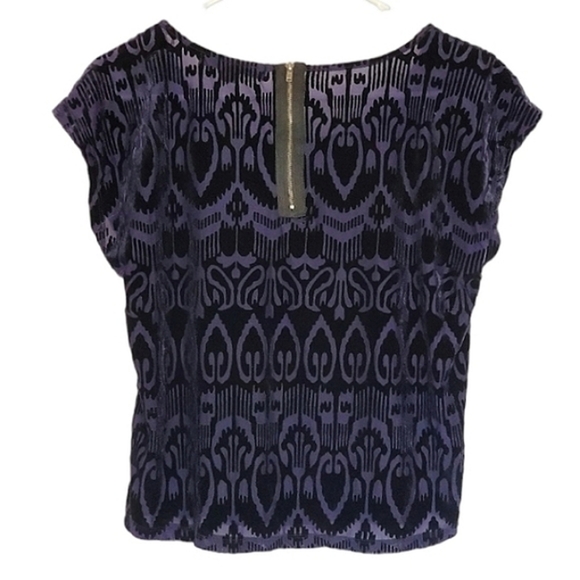 1171 * Forever 21 Burnout Velvet Crop Top Size Juniors S - Picture 2 of 6